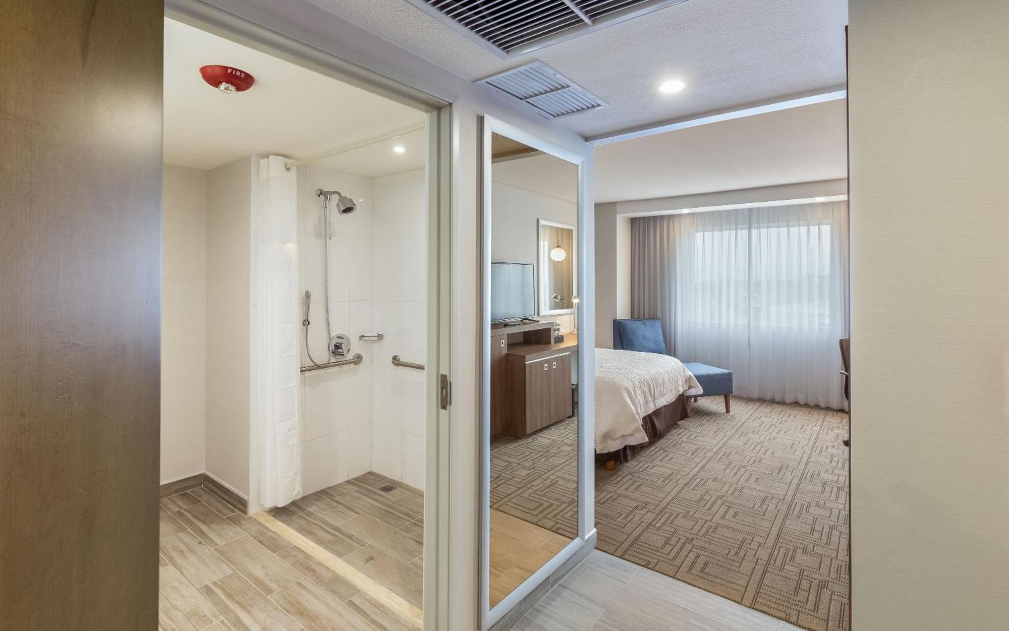 Hampton Inn By Hilton Tijuana Exteriör bild