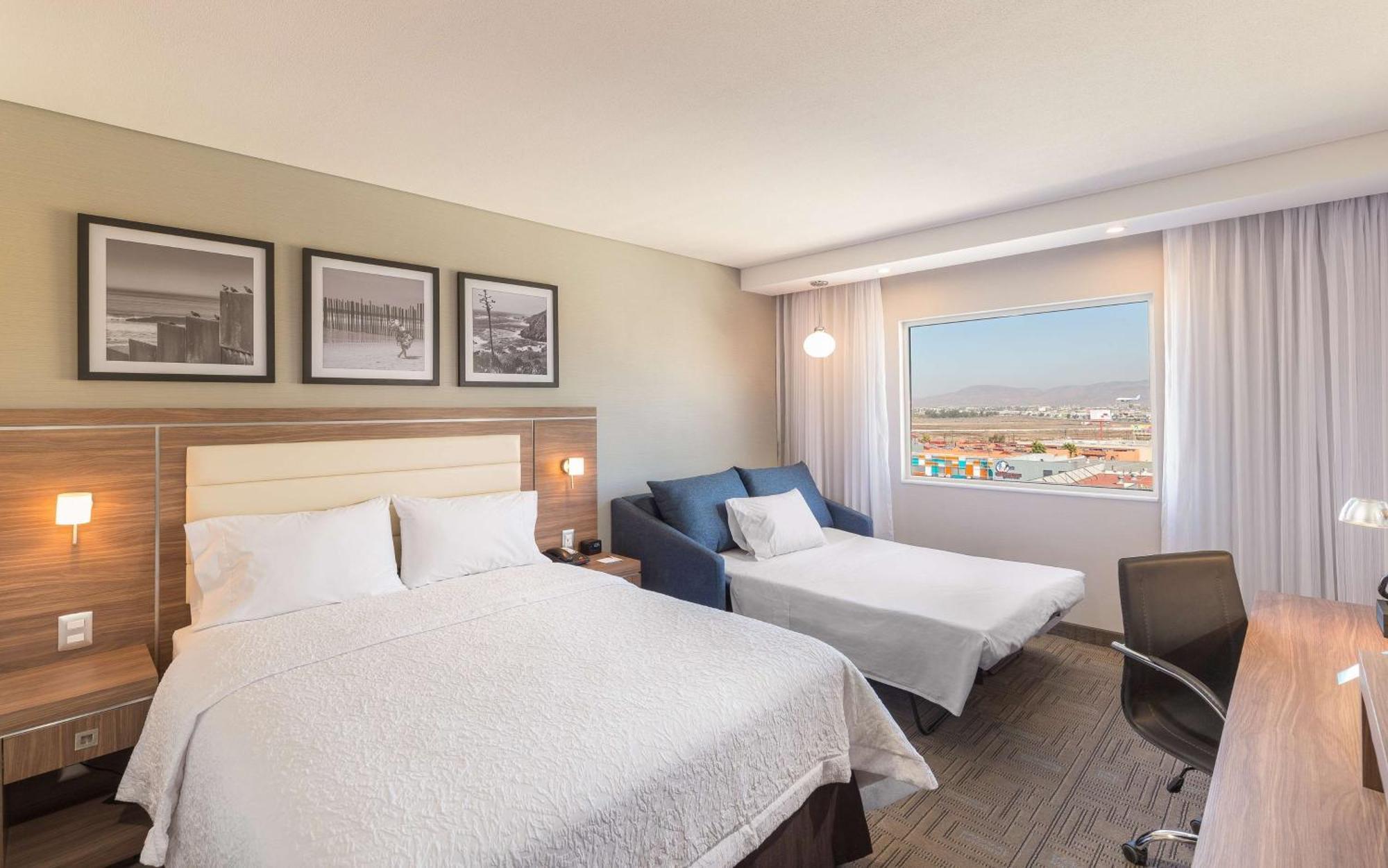 Hampton Inn By Hilton Tijuana Exteriör bild