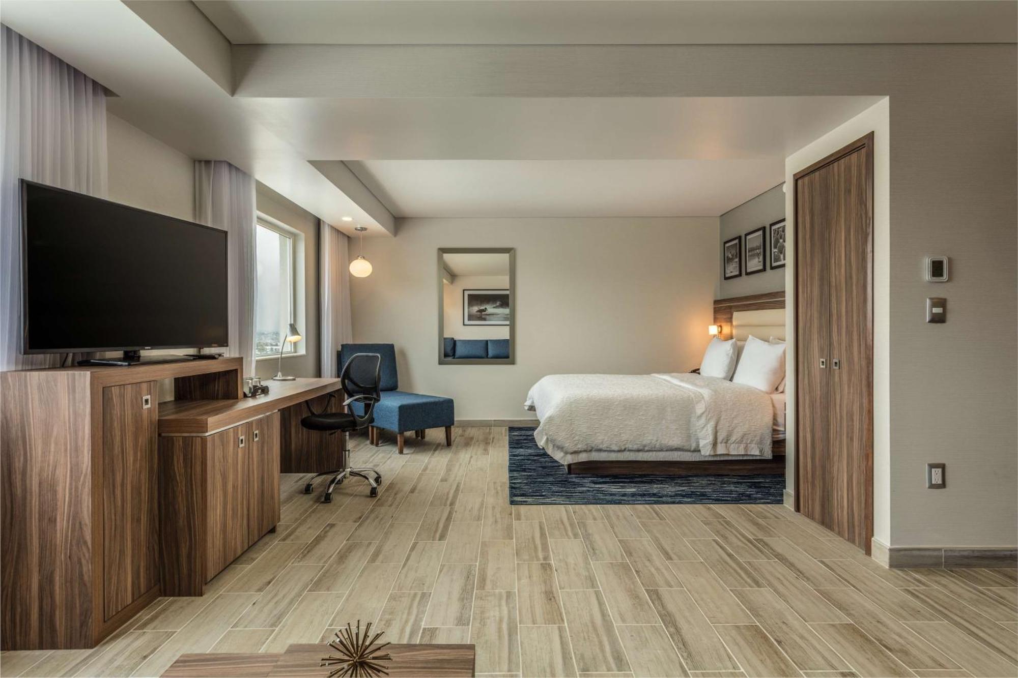 Hampton Inn By Hilton Tijuana Exteriör bild