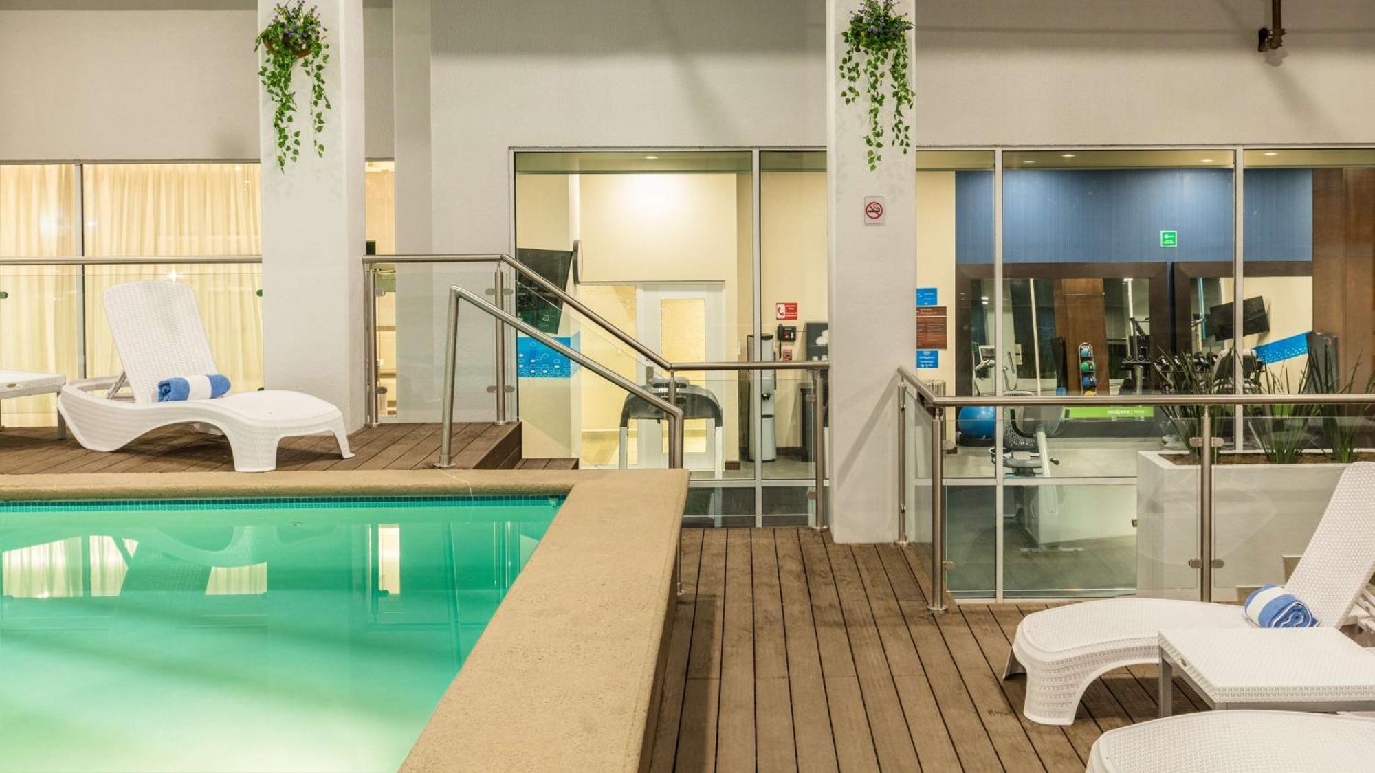 Hampton Inn By Hilton Tijuana Exteriör bild