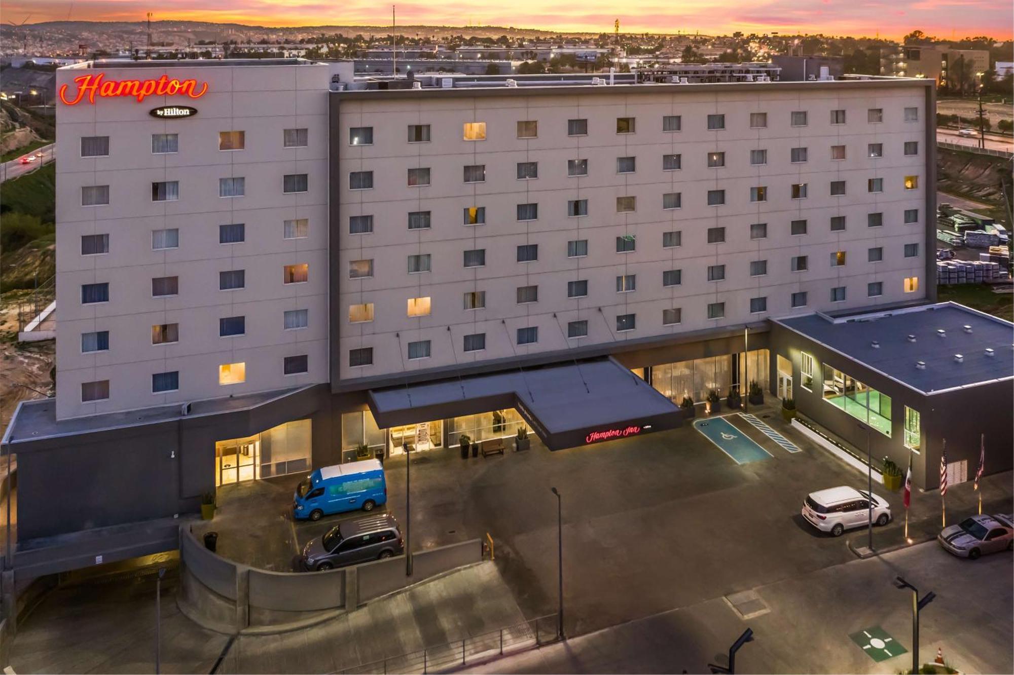 Hampton Inn By Hilton Tijuana Exteriör bild
